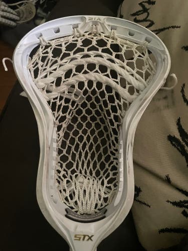 STX stallion 900 Lacrosse head