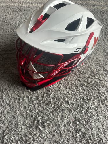 Maryland Helmet And Gloves Bundle