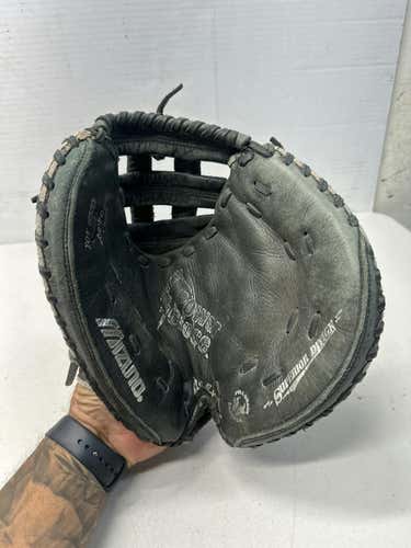 Used Mizuno Gxs 101 33 1 2" Catcher's Gloves