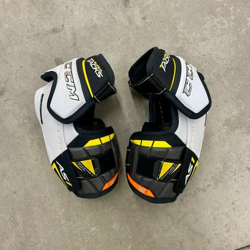 CCM super tacks AS1 elbow pads