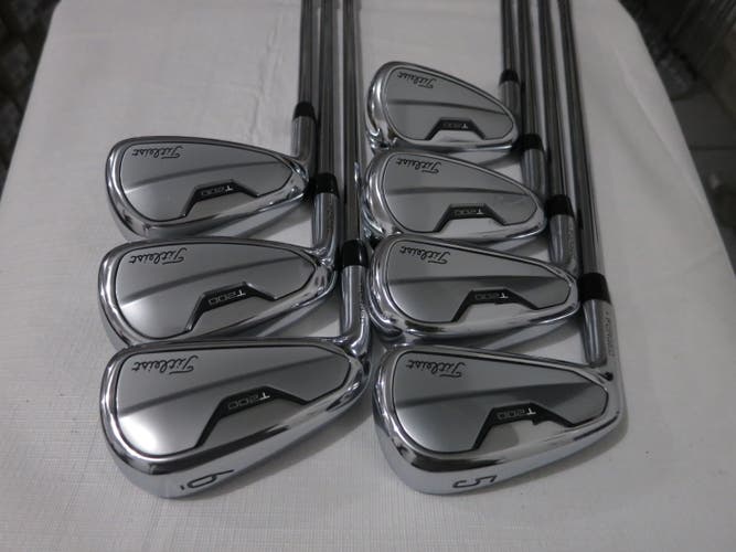 Titleist T200 21 Iron Set - 5-PW, AW - AMT R300 Regular Steel - NEAR MINT - LH