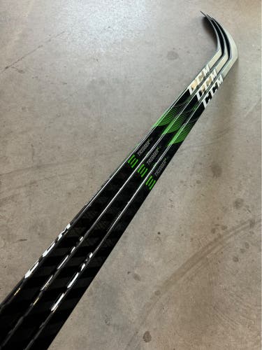 3 PACK NHL New Senior CCM Right Handed 90 Flex P88 Pro Stock RibCor Trigger 4 Pro Hockey Stick