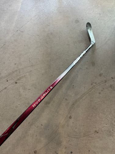 Used Senior Bauer Left Hand P28 Pro Stock Vapor Hyperlite 2 Hockey Stick