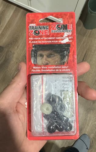 Pro helmet visor hardware