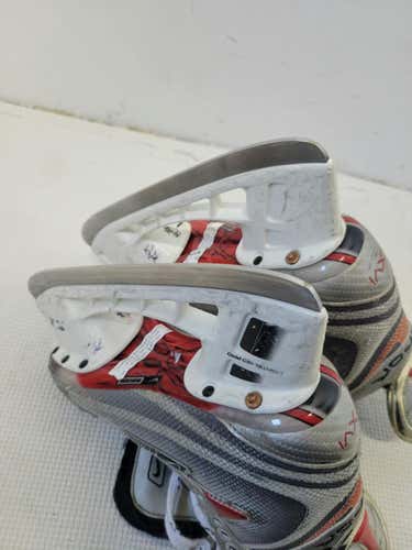 Used Bauer Vapor Xvi Junior 02 Ice Hockey Skates