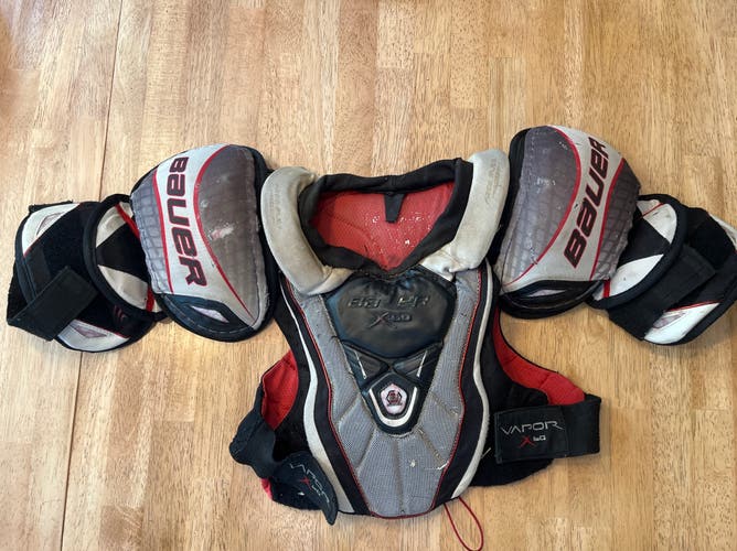 Bauer Vapor X60 Hockey Shoulder Pads - Junior Medium - Used