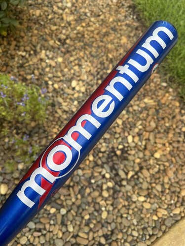 NEAR MINT LOUISVILLE SLUGGER TPS MOMENTUM CU31 34 28 SLOW PITCH SOFTBALL BAT