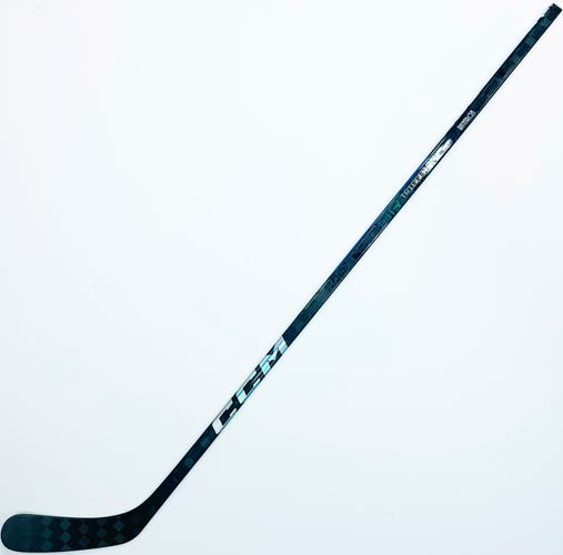 Like New UNRELEASED CCM Ribcore Trigger 9 Pro Hockey Stick-RH-85 Flex-P90-Grip