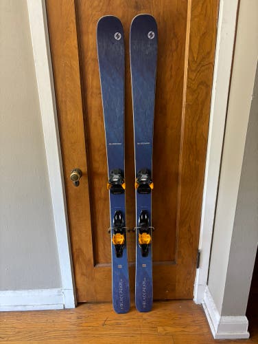 Blizzard Black Pearl 88 166cm with Salomon Warden 11 MNC Bindings