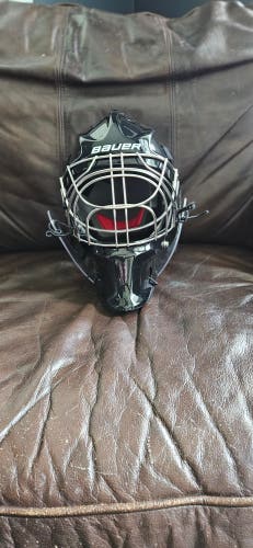 Used Large Black Senior Bauer NME 7 CCE2 Fit 3 Goalie Mask