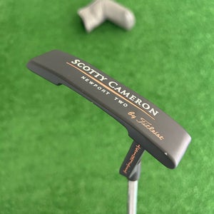 Titleist Scotty Cameron Newport Two Te I3 34” Putter + Headcover