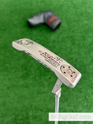 Titleist Scotty Cameron Super Select Newport 34” Putter + Headcover