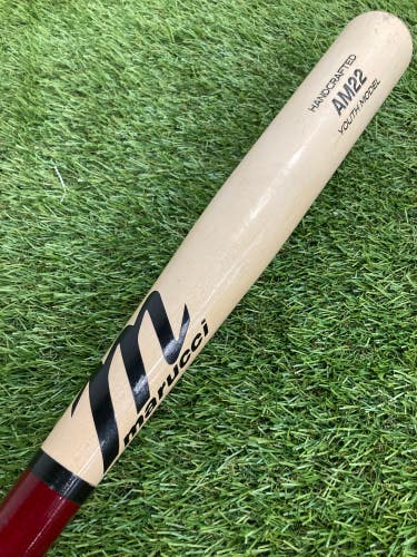 Used Marucci AM22 Bat 30"