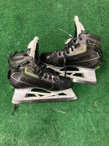 Used Intermediate Bauer Elite Hockey Goalie Skates Size 5