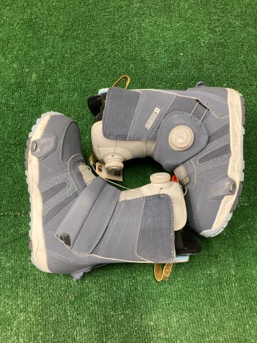 Used Size 8.0 (Women's 9.0) Women's Burton Felix Snowboard Boots All Mountain