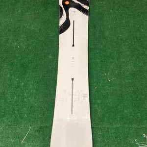 Used Burton first cut family tree Snowboard Without Bindings