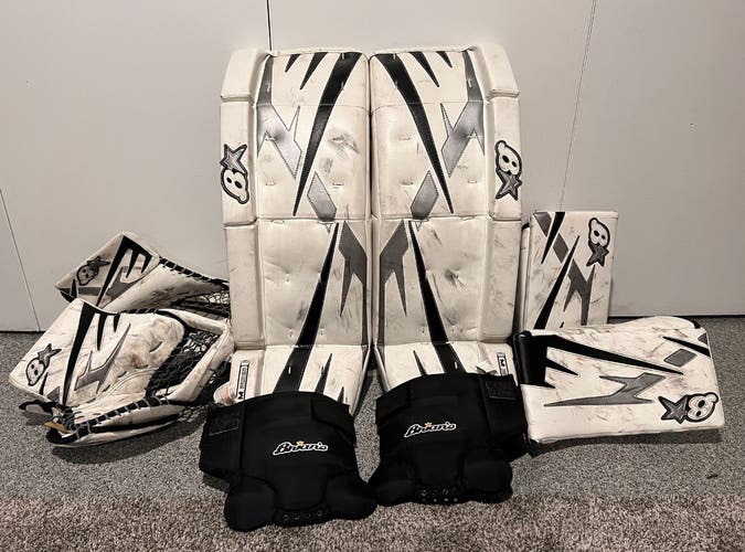 Brian’s M Series & Subzero Goalie Pad Set