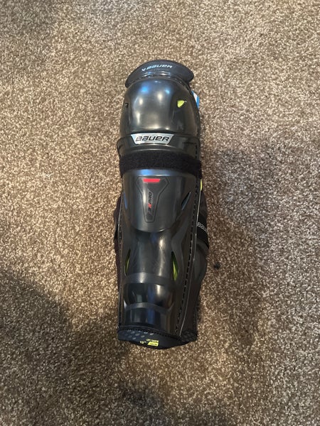 New Junior Bauer 12" Vapor 3X Pro Shin Pads