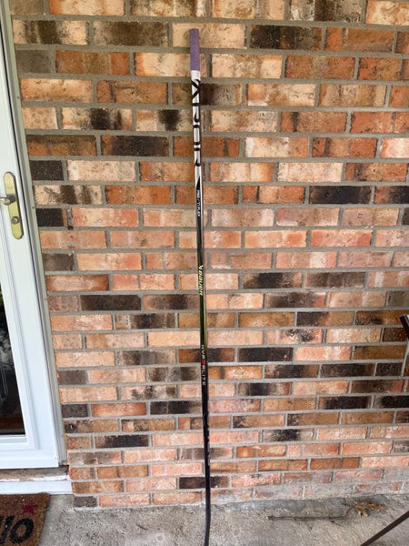 Used Senior Bauer Right Handed P92 Vapor Hyperlite 2 Hockey Stick