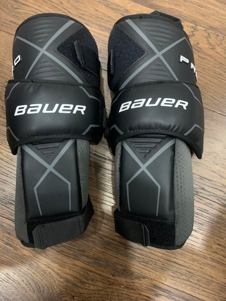 Like New USED Bauer Pro Senior Goalie Knee Pads
