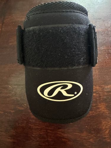 Rawlings Elbow Guard