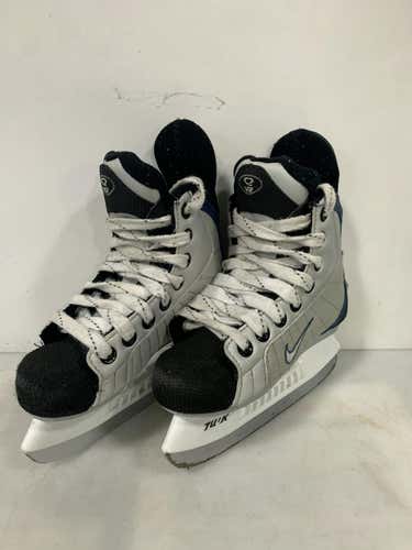 Used Nike Q V2 Youth 10.0 Ice Hockey Skates