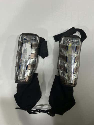 Used Nike Md Soccer Shin Guards