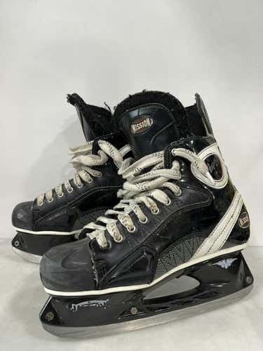 Used Mission Amp 8 Senior 9 Ice Hockey Skates