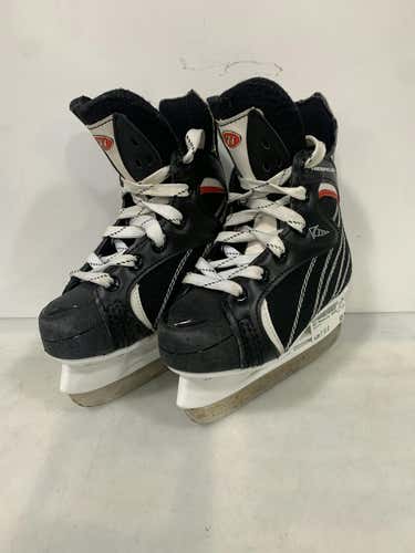 Used Hespeler Rogue Youth 11.0 Ice Hockey Skates