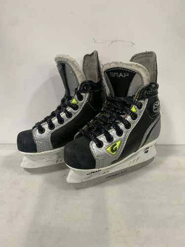 Used Graf Supra 301 Youth 09.0 Ice Hockey Skates