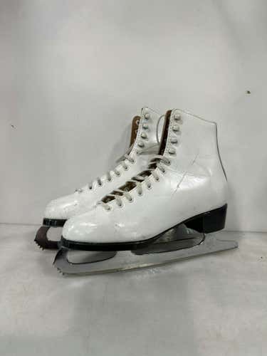 Used Canada Senior 6 Women's Figure Skates