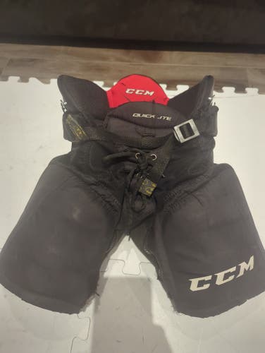 Used Youth Medium CCM QuickLite Hockey Pants