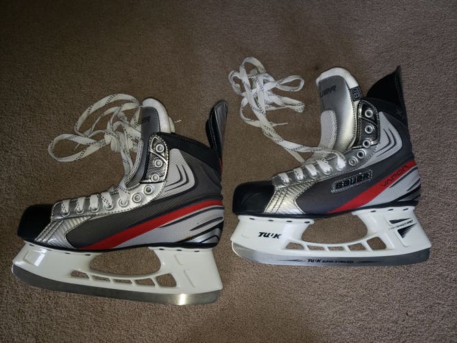 Mens Bauer Vapor X2 Intermediate Ice Hockey Skates Size 8.5 D NICE!