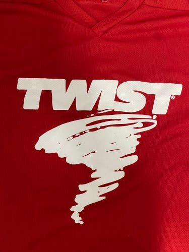 TWIST XL red practice jersey