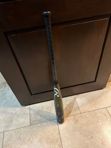 Used Rawlings Icon BBCOR 33” 30 oz Bat