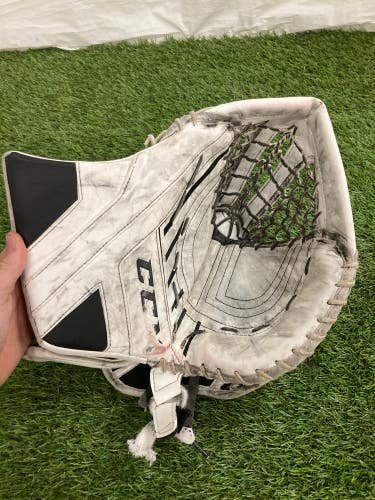 White Used Senior CCM Axis 1.9 Goalie Glove