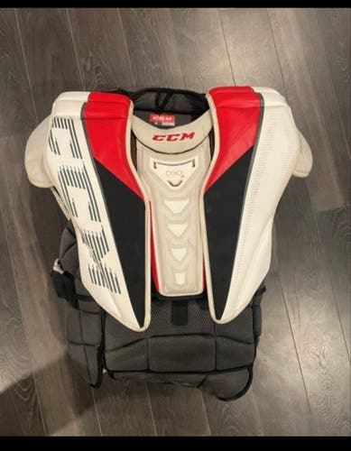 Large CCM Eflex 5 Pro Goalie Chest Protector