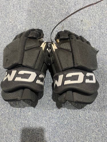 Used Black Charlotte Checkers CCM 14" HGTKPP Gloves