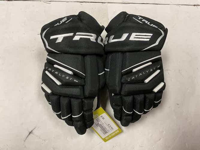 Used True Catalyst 5x 12" Hockey Gloves