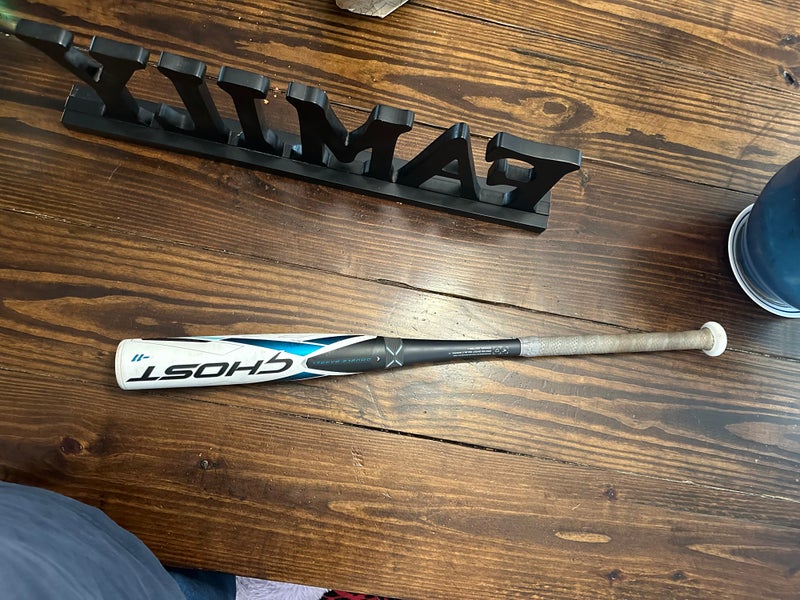 Used 2024 Easton Composite 18 oz 29" Ghost Bat
