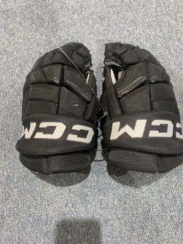 Used Black Charlotte Checkers Black CCM 13" HGQLXP Gloves