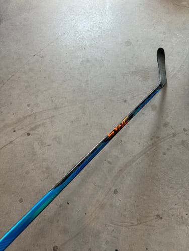 Used Intermediate Bauer Left Hand P88 Pro Stock Nexus Sync Hockey Stick