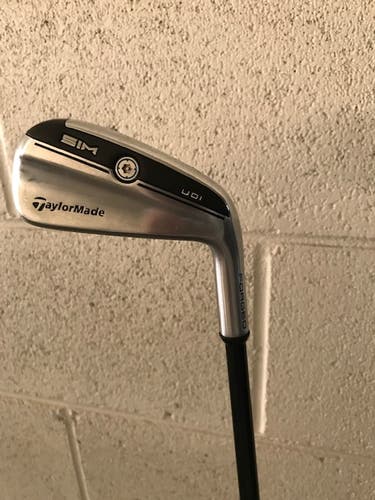 Used Men's TaylorMade SIM UDI Right Handed Hybrid Stiff Flex 3H