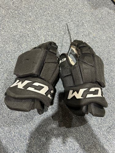 Used Black Charlotte Checkers CCM 14" Pro Stock HGTKPP Gloves