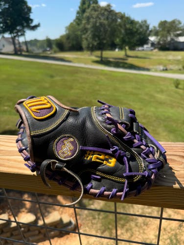 LSU Marucci catcher mitt