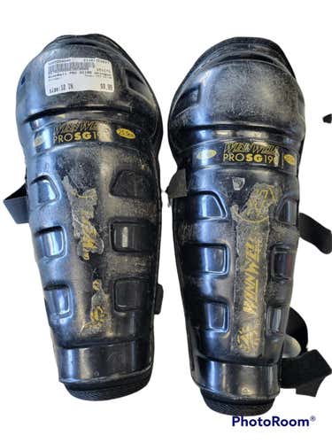 Used Winnwell Pro Sg190 10" Ice Hockey Shin Guards