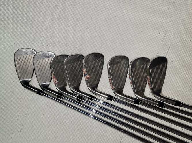 Used Wilson D-100 4i-gw Aw Regular Flex Steel Shaft Iron Sets