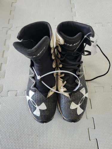 Used Under Armour Junior 05 Football Cleats