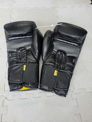 Used Everlast L Xl 12 Oz Boxing Gloves