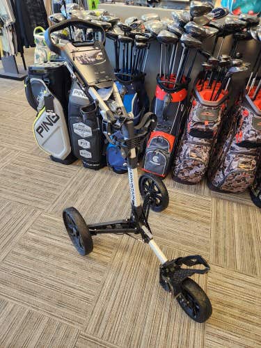 Sun Mountain Ridgeline Push Cart Silver Color